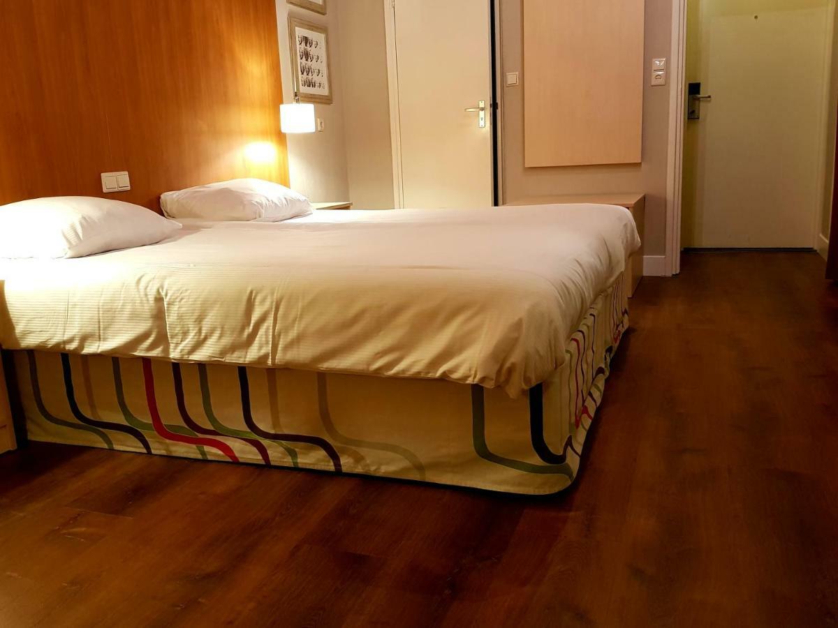 Hotel Ravel Χίλβερσουμ Εξωτερικό φωτογραφία